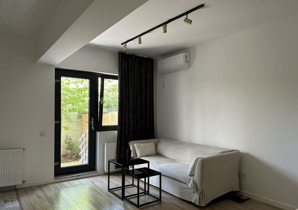 Închiriere studio Ștefan cel Mare – 5 min metrou, curte 30 mp