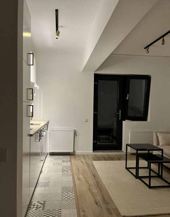 Închiriere studio Ștefan cel Mare – 5 min metrou, curte 30 mp
