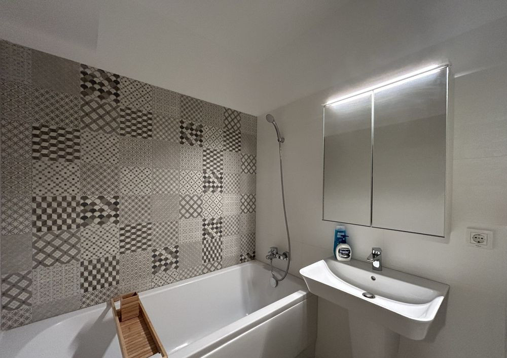 Închiriere studio Ștefan cel Mare – 5 min metrou, curte 30 mp