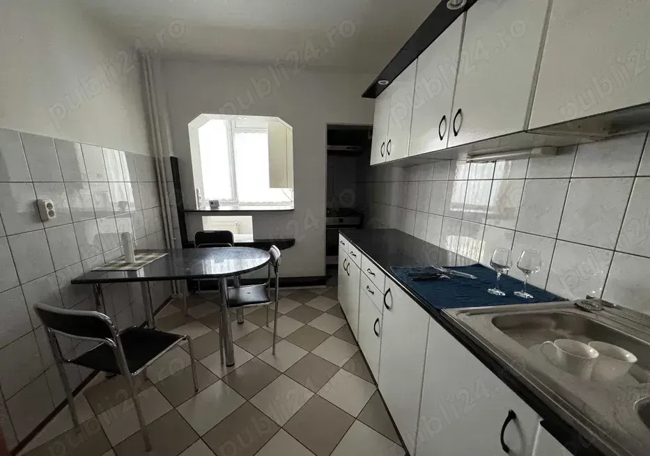 Apartament 4 camere de închiriat – Astra, Calea București