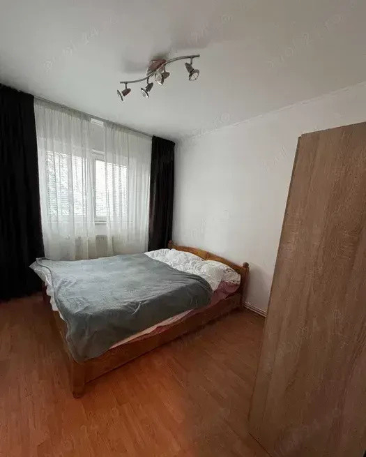 Apartament 4 camere de închiriat – Astra, Calea București
