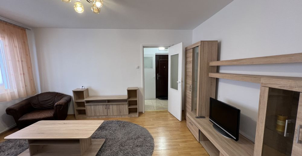 Închiriere apartament 2 camere – Cartier Astra