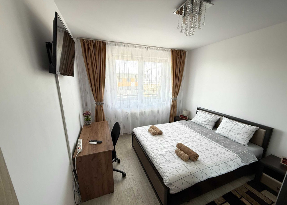 Apartament 2 camere de închiriat, zona Tractorul