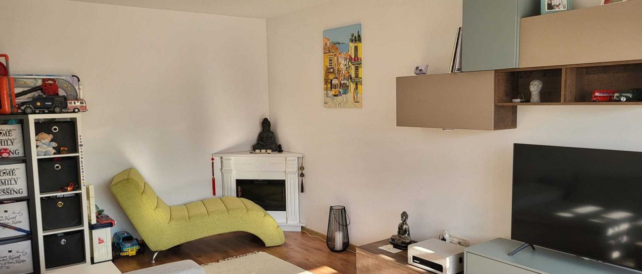 Apartament 2 camere, mobilat și utilat – zonă liniștită, Brașov