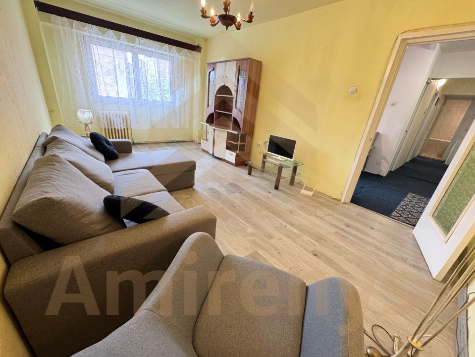 Apartament 3 camere de închiriat – Calea București