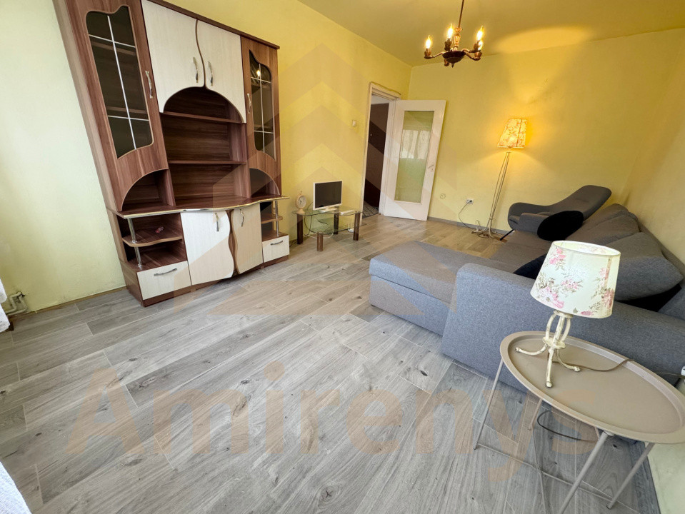 Apartament 3 camere de închiriat – Calea București