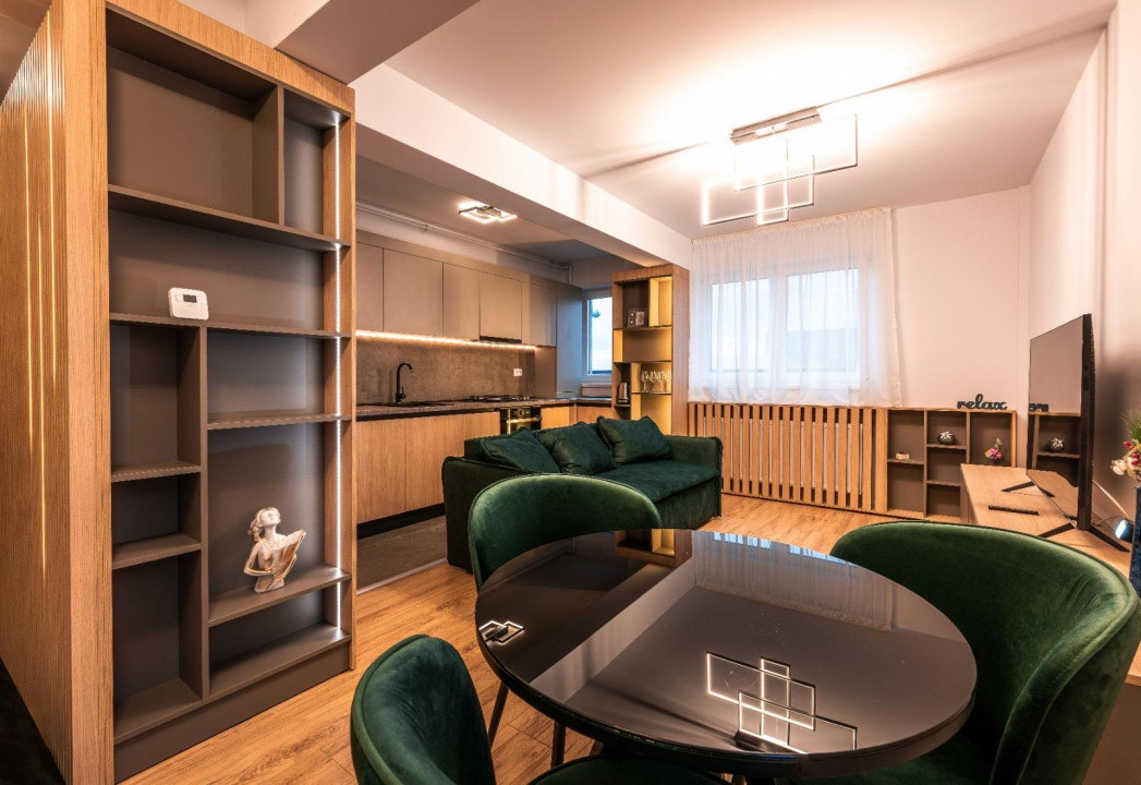 Studiou modern de închiriat în Brașov, terasă impresionantă