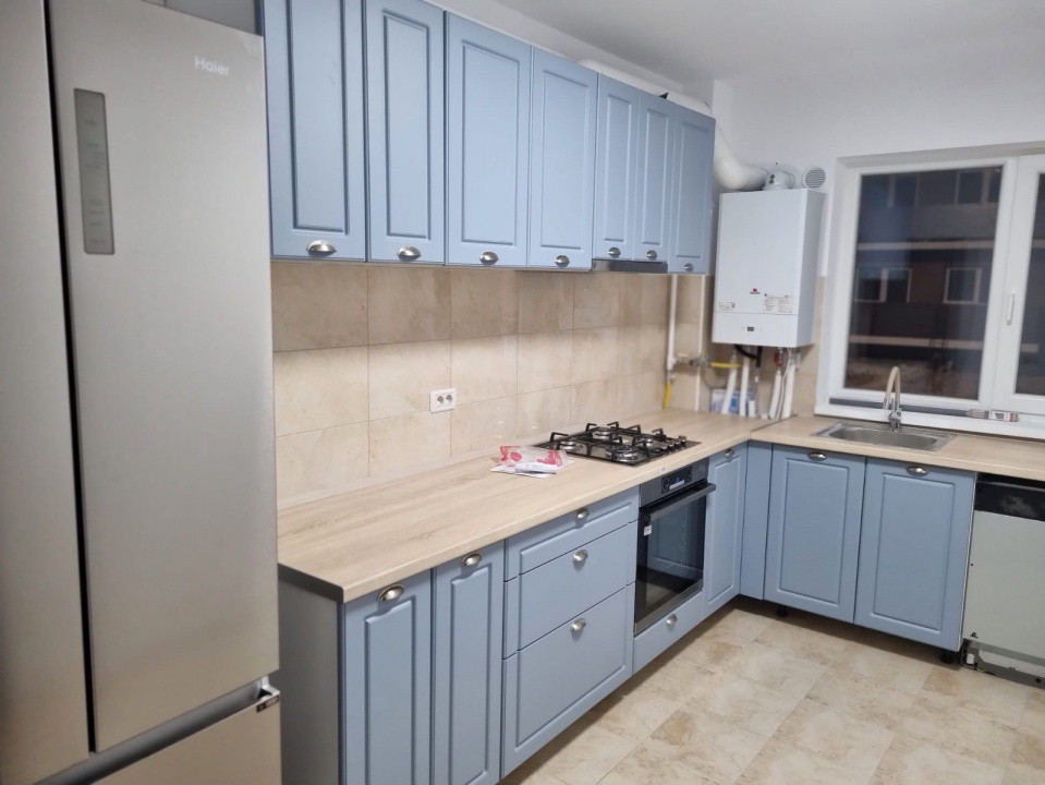 Apartament de închiriat cu 2 camere decomandate – Subcetate, zona Brașov
