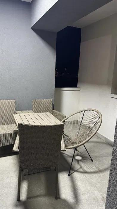 Studio modern de închiriat în Residence Vivamus, cu balcon spațios