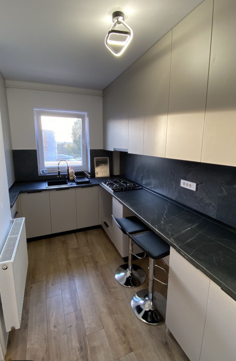 Studio de închiriat în Vivamus, aproape de Coresi