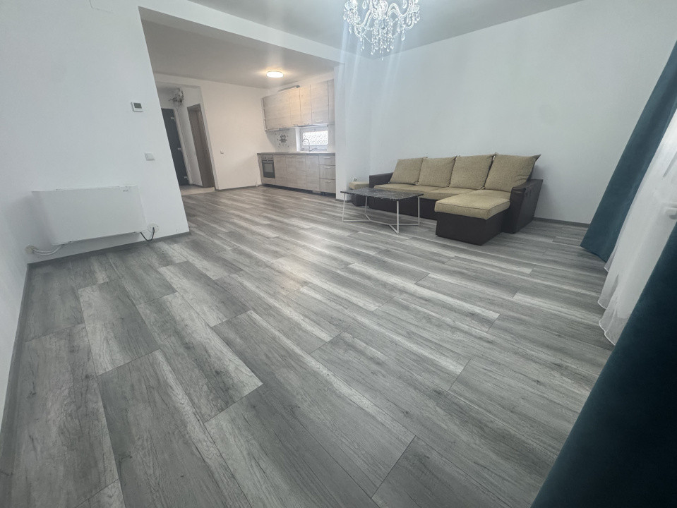 Casă tip duplex de închiriat – Izvor, Brașov