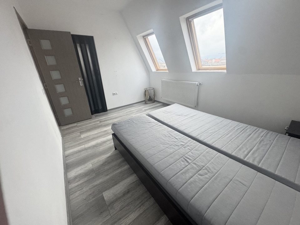 Casă tip duplex de închiriat – Izvor, Brașov