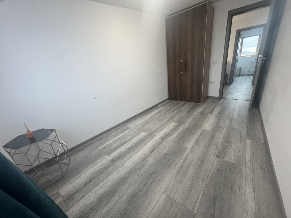 Casă tip duplex de închiriat – Izvor, Brașov