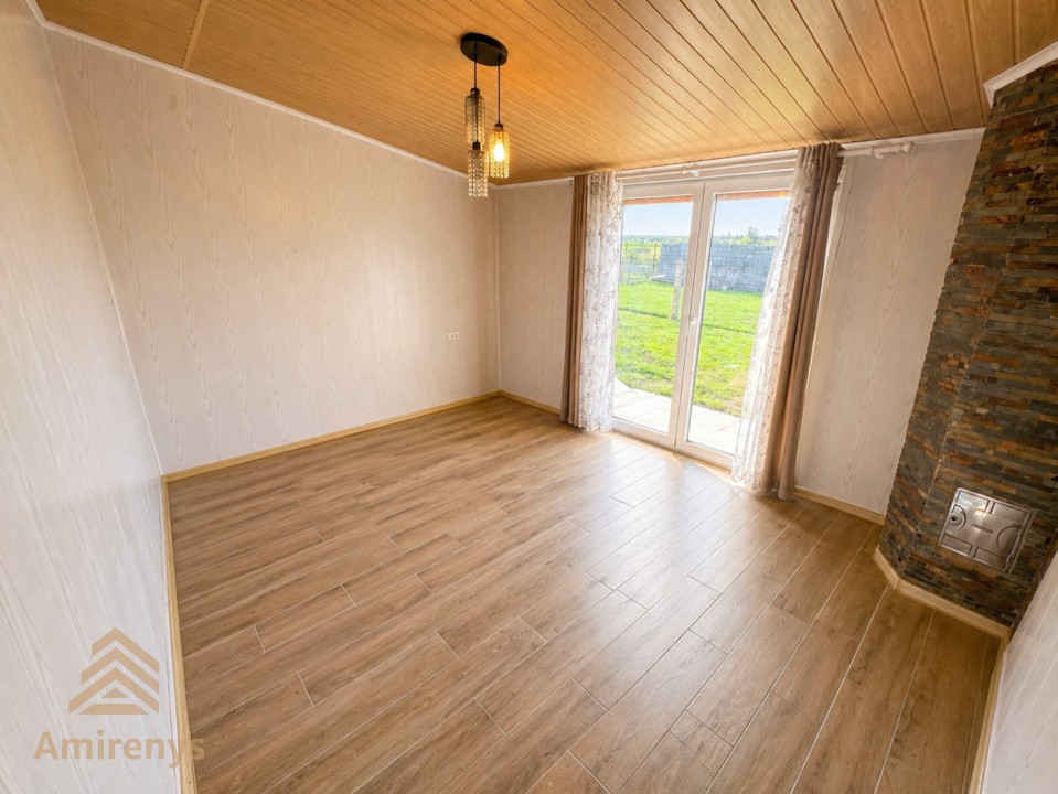 Casă de vânzare Hălchiu, proprietate modernă cu teren generos