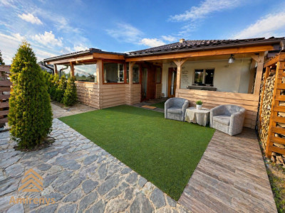 Casă de vânzare Hălchiu, proprietate modernă cu teren generos