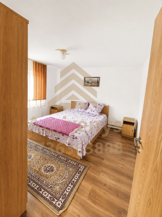Cabană de vânzare în Cheia, Prahova | aproape de Muntele Roșu