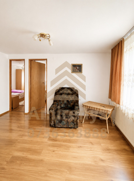 Cabană de vânzare în Cheia, Prahova | aproape de Muntele Roșu
