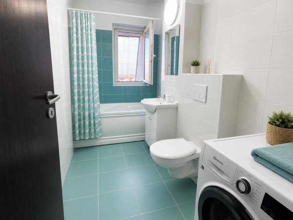 Apartament 2 Camere De Închiriat | Aproape De Coresi | Parcare Inclusă
