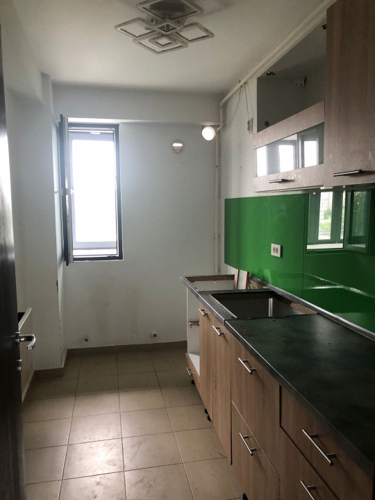 Apartament  cu 3 camere, decomandat, în complexul rezidențial - Theodor Pallady