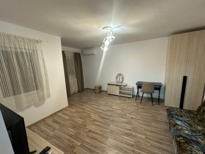 Garsonieră spațioasă renovată complet – la doar 7-10 minute de metrou Brâncovean