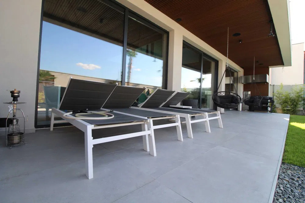Vila Unică în Corbeanca – Smart Home Complet, Piscină și Terasă 