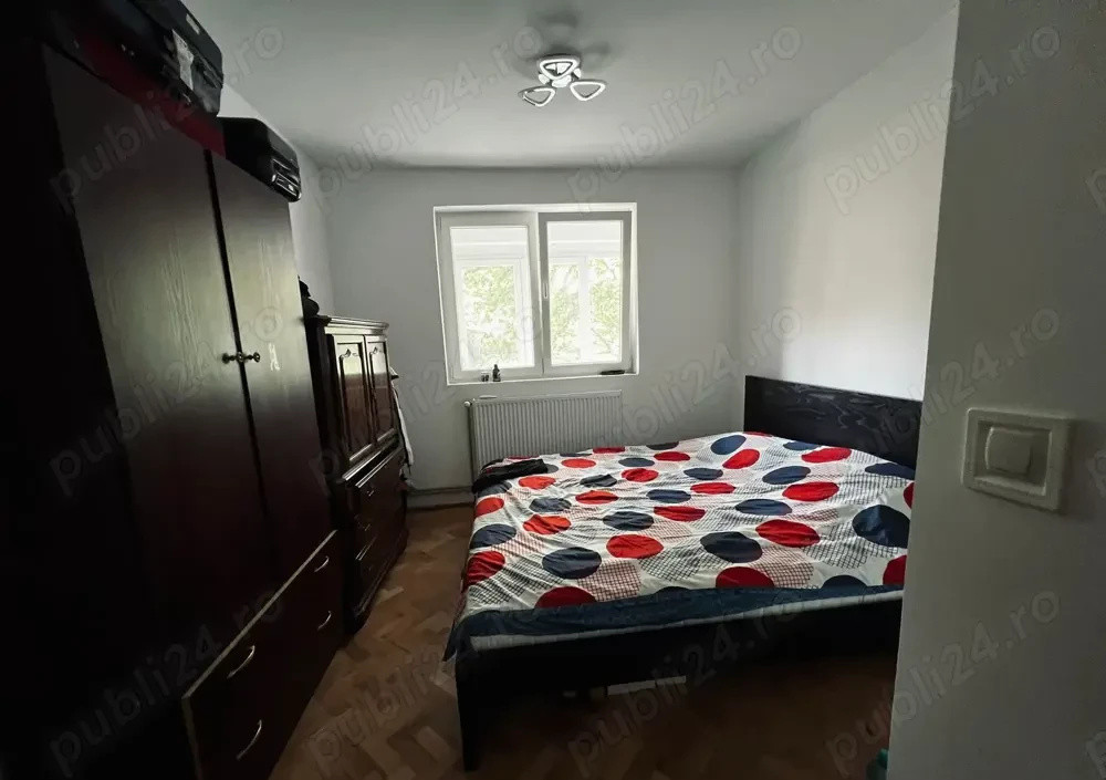 Apartament 3 camere renovat de vanzare, Pajura – Sector 1, București