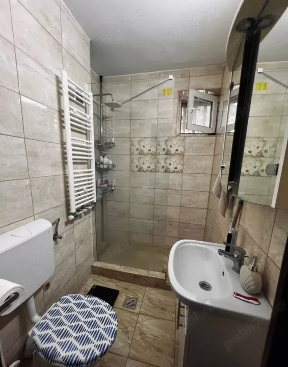 Apartament 3 camere renovat de vanzare, Pajura – Sector 1, București