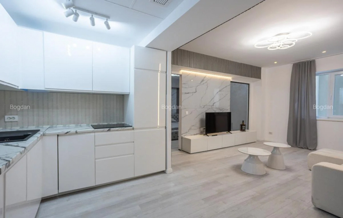 Apartament de Lux 3 Camere de inchiriat Rin Grand Hotel