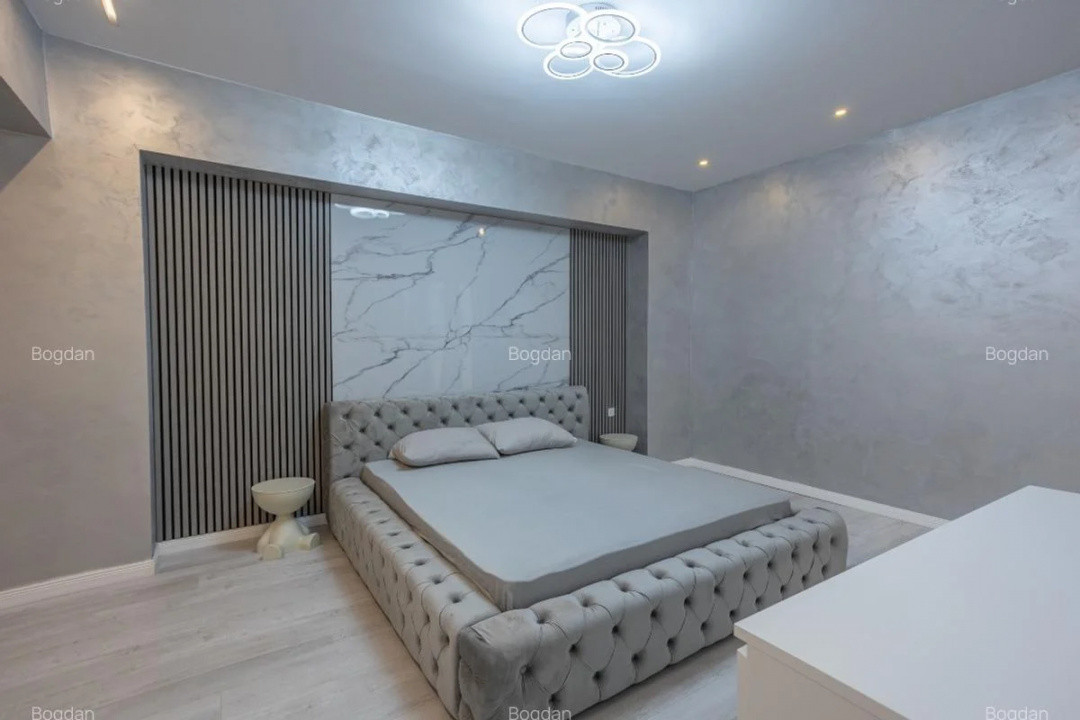 Apartament de Lux 3 Camere de inchiriat Rin Grand Hotel