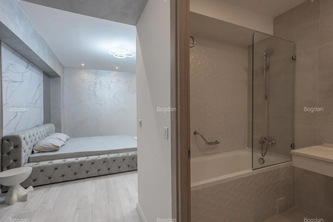 Apartament de Lux 3 Camere de inchiriat Rin Grand Hotel