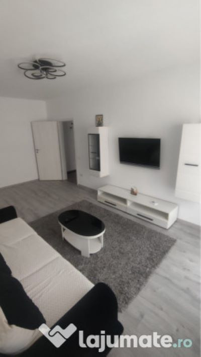 Apartament 2 Camere de inchiriat Kristal Residence