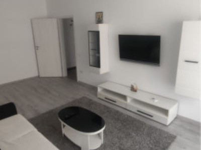 Apartament 2 Camere de inchiriat Kristal Residence