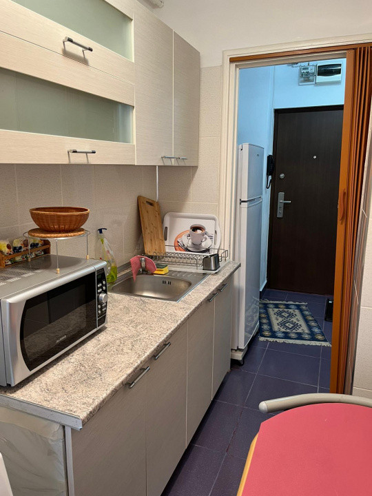 Apartament 2 camere de închiriat – Drumul Taberei, decomandat, complet mobilat