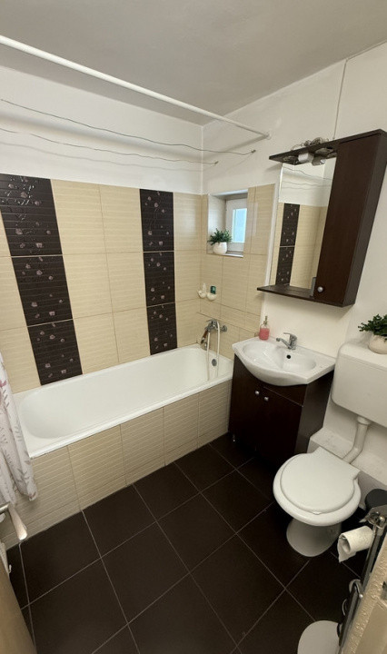 Apartament 3 camere de închiriat | Rahova – Sebastian